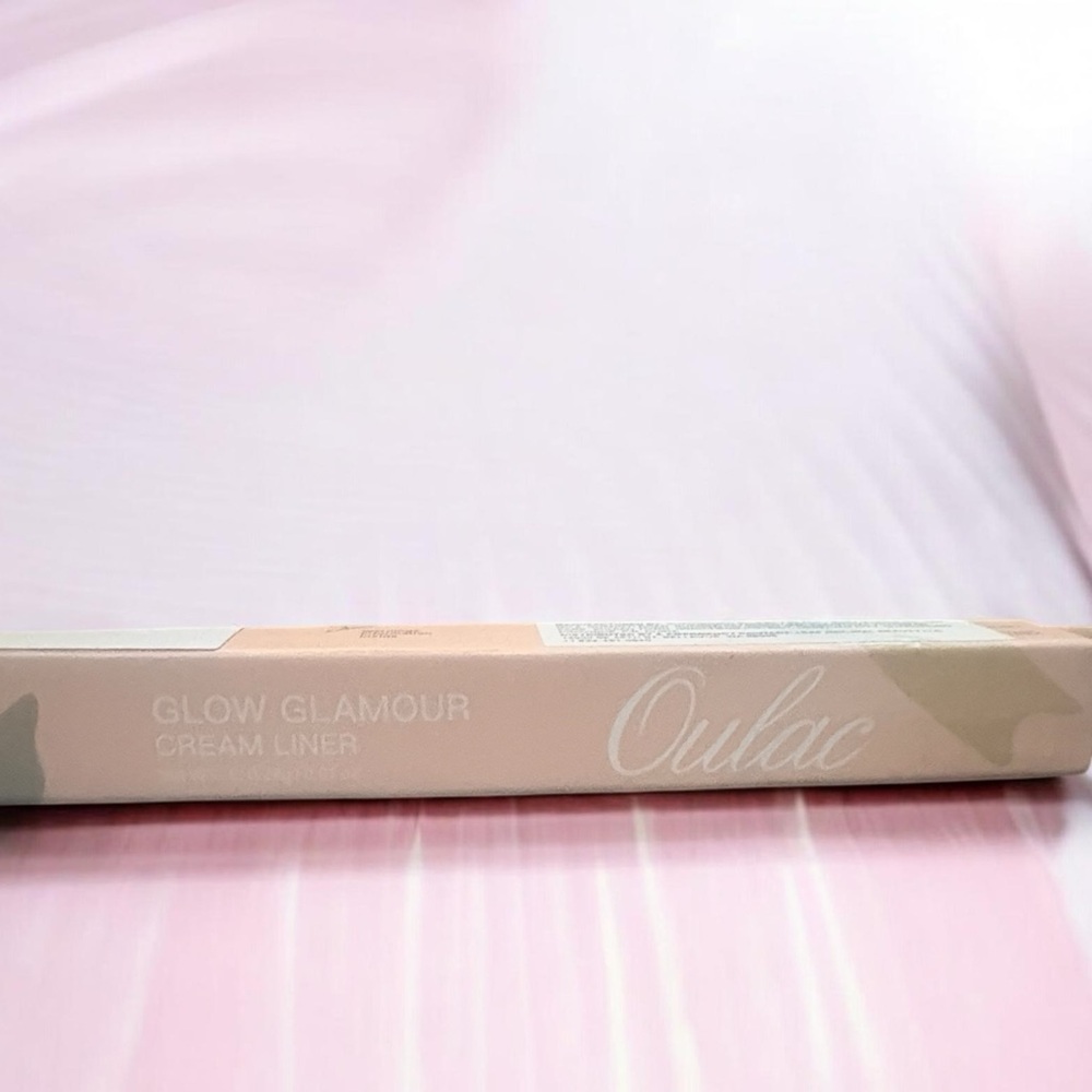 Oulac Glow Glamour Cream Liner